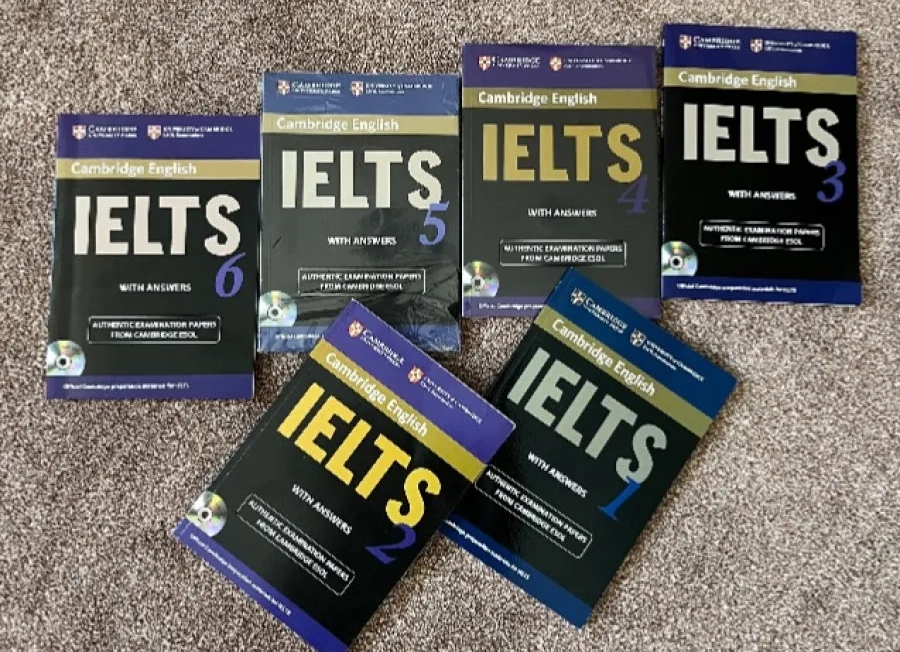 مجموعه کتابها Cambridge IELTS